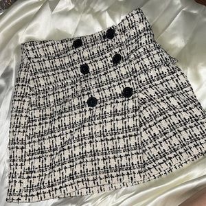 High waisted button-up mini skirt